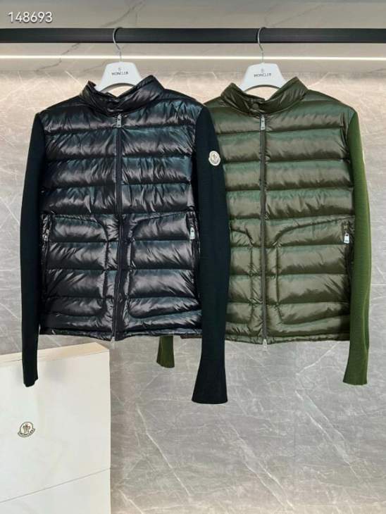 Picture of Moncler Down Jackets _SKUMonclerM-3XL26yr0237503